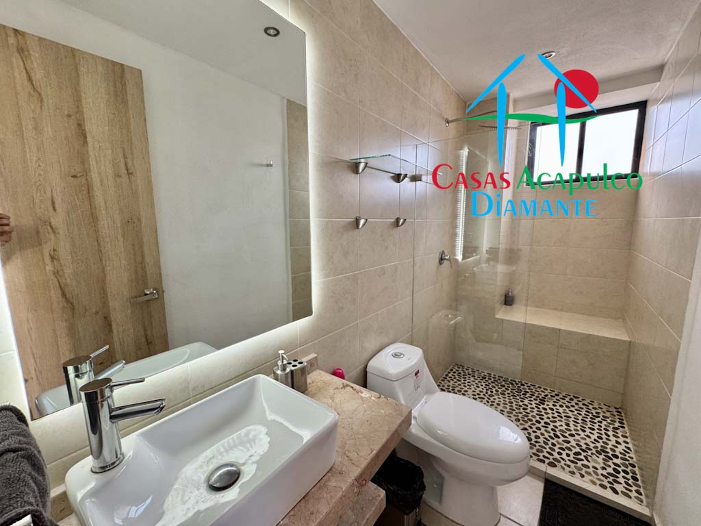 Altamar Residencial Calypso 001 - Baño completo compartido 1
